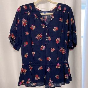 Democracy floral top